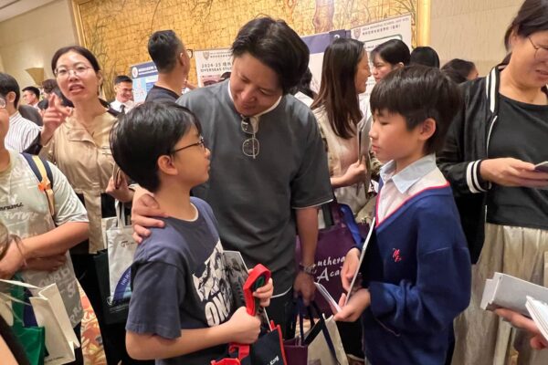 12_WhatsApp Image 2025-11-12 at 12.52.01 (1)